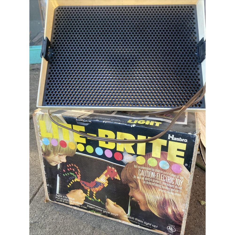 Vintage 1973 Lite Brite 5455 Hasbro With Box Pegs and Templates